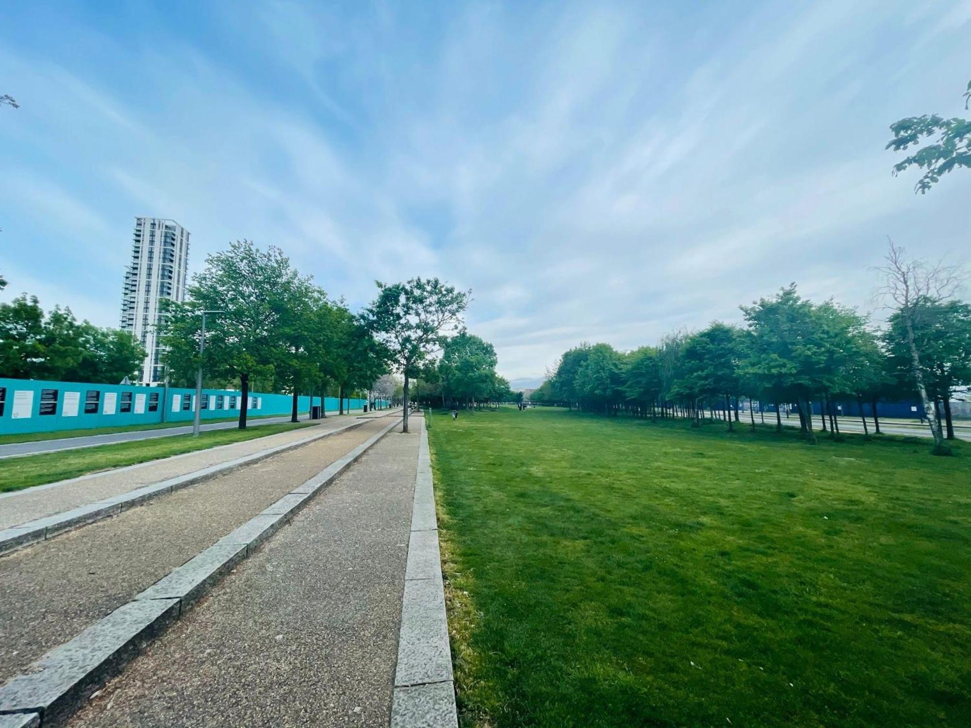 Greenwich Apartment With A River View & Balcony Near The 02 Arena & North Greenwich With Free Wifi & Fast Links Into Central Londres Exterior foto