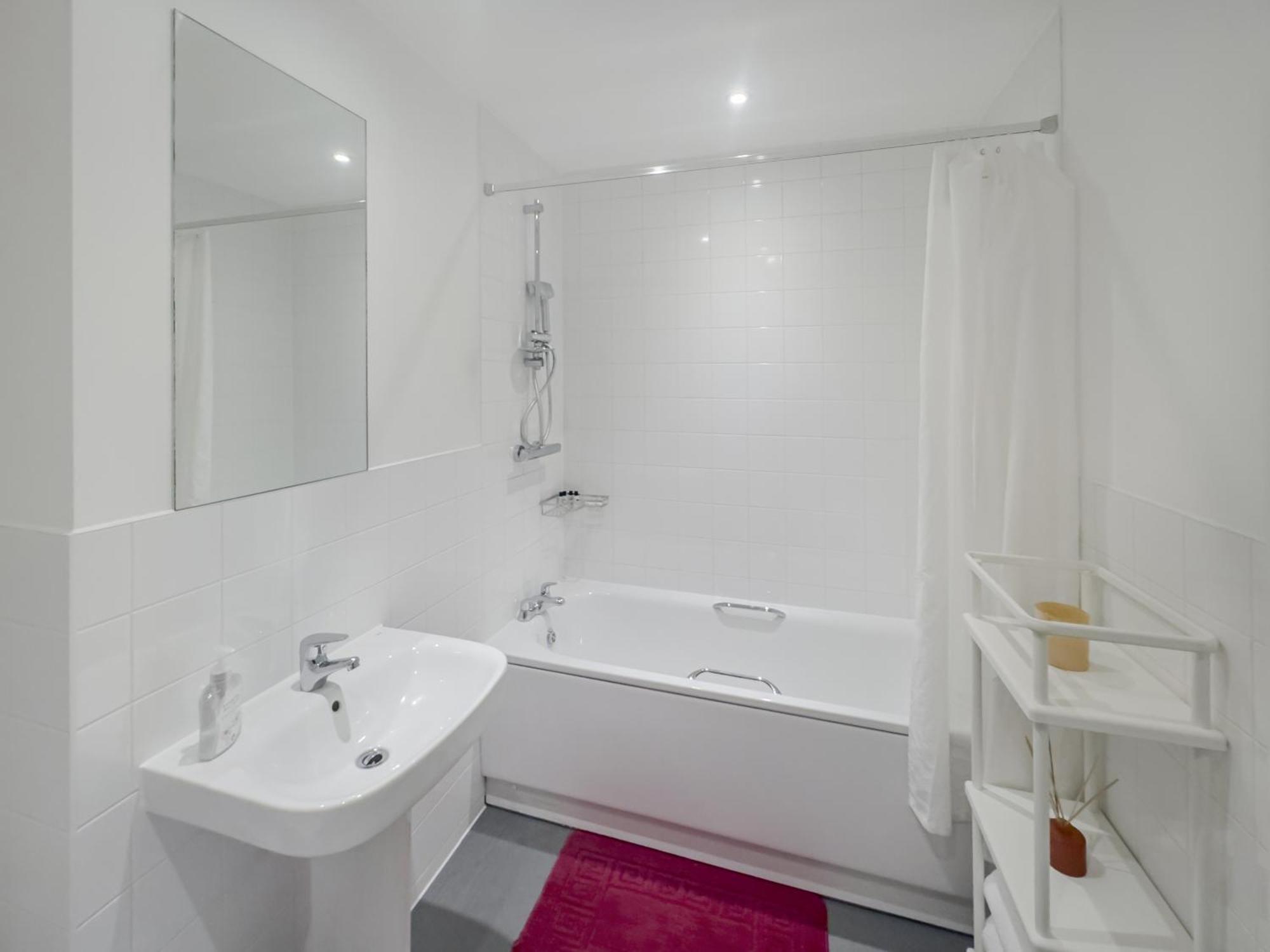 Greenwich Apartment With A River View & Balcony Near The 02 Arena & North Greenwich With Free Wifi & Fast Links Into Central Londres Exterior foto