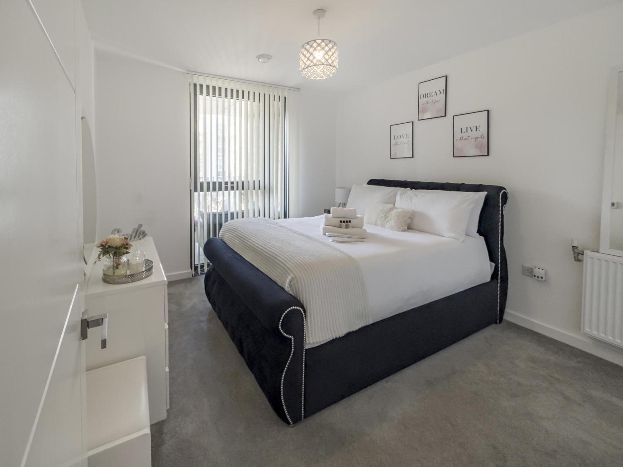 Greenwich Apartment With A River View & Balcony Near The 02 Arena & North Greenwich With Free Wifi & Fast Links Into Central Londres Exterior foto