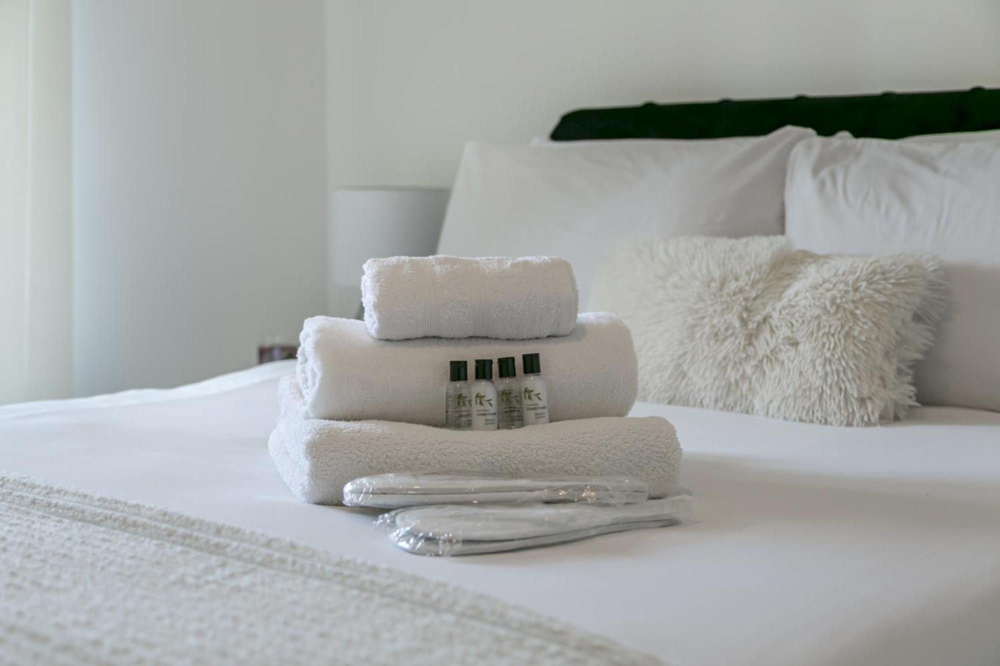 Greenwich Apartment With A River View & Balcony Near The 02 Arena & North Greenwich With Free Wifi & Fast Links Into Central Londres Exterior foto